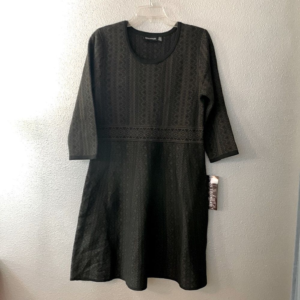 🟢3 for $20—-NINA LEONARD Knit fit and flare dress in olive/black NWT